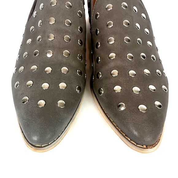 Miim Anthropologie Studded Scottie Loafers‎ US 10 Gray Punk Glam Slip On Flats - Picture 3 of 13